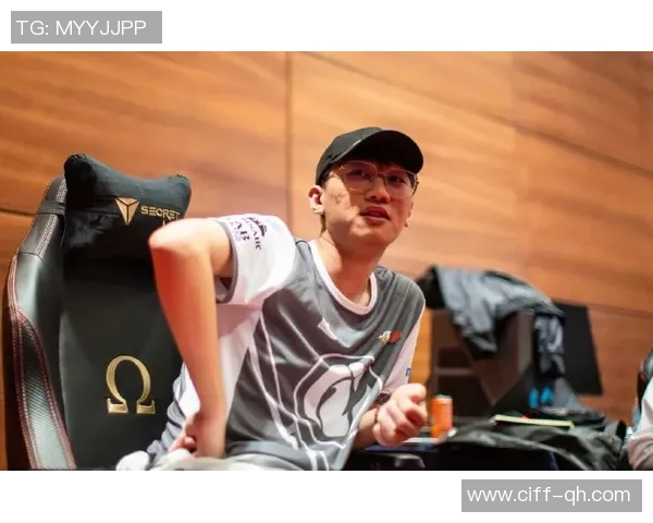 和平精英评论：IG中路突破的成功与失败分析及其影响探讨